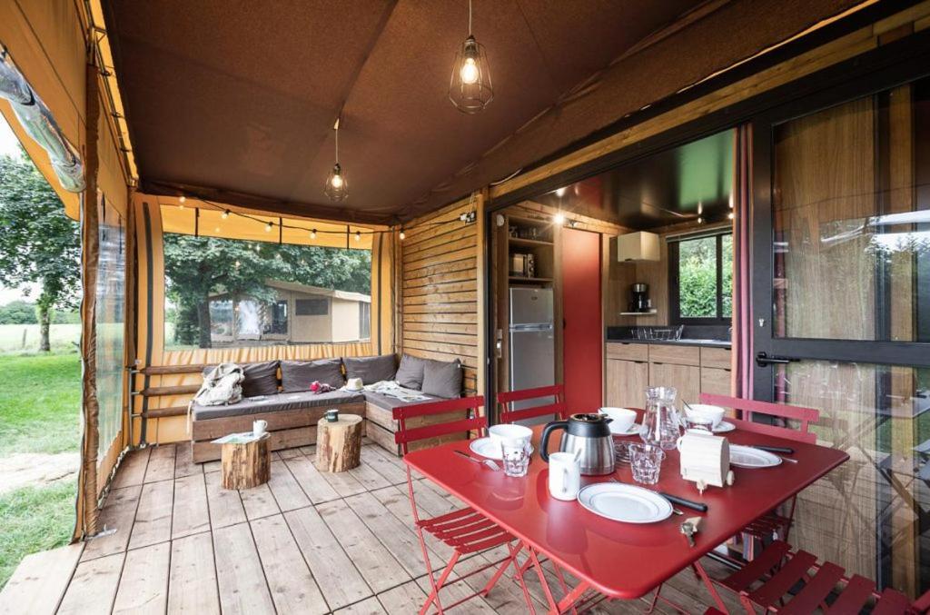 Camping Onlycamp Les Vailhes Lodève Exterior foto