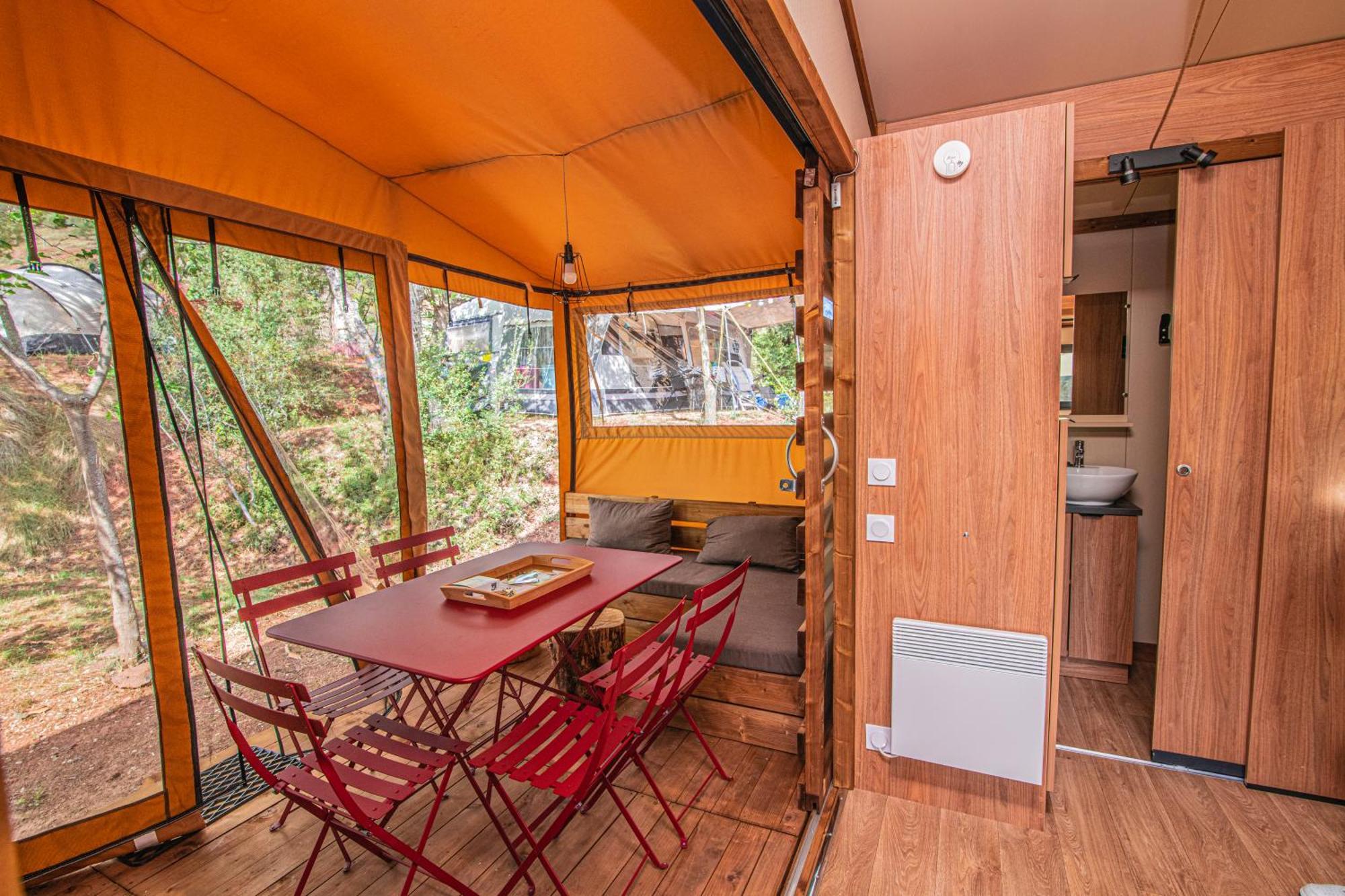 Camping Onlycamp Les Vailhes Lodève Cameră foto